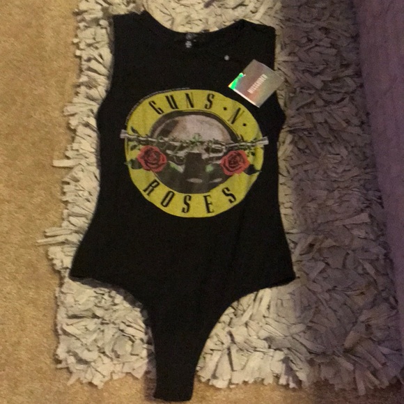 Missguided Tops - BNWT Missguided Guns.N.Roses bodysuit 🤟🏼